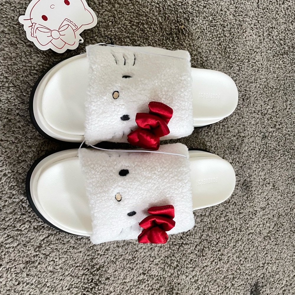 Forever 21 Kids Slippers - White and Red